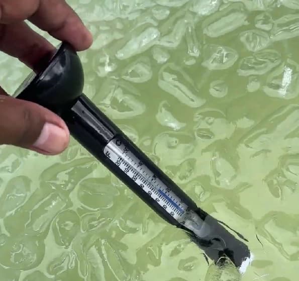 Ice bath detail